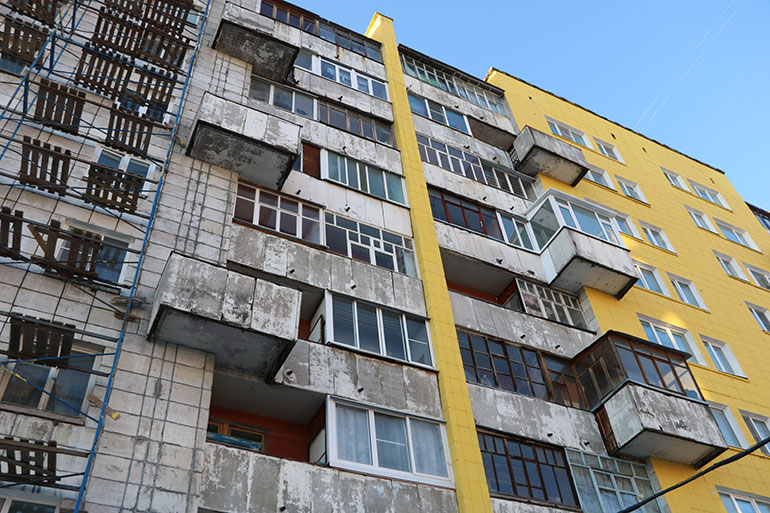 В текущем году в Архангельской области отремонтируют 213 многоквартирных домов